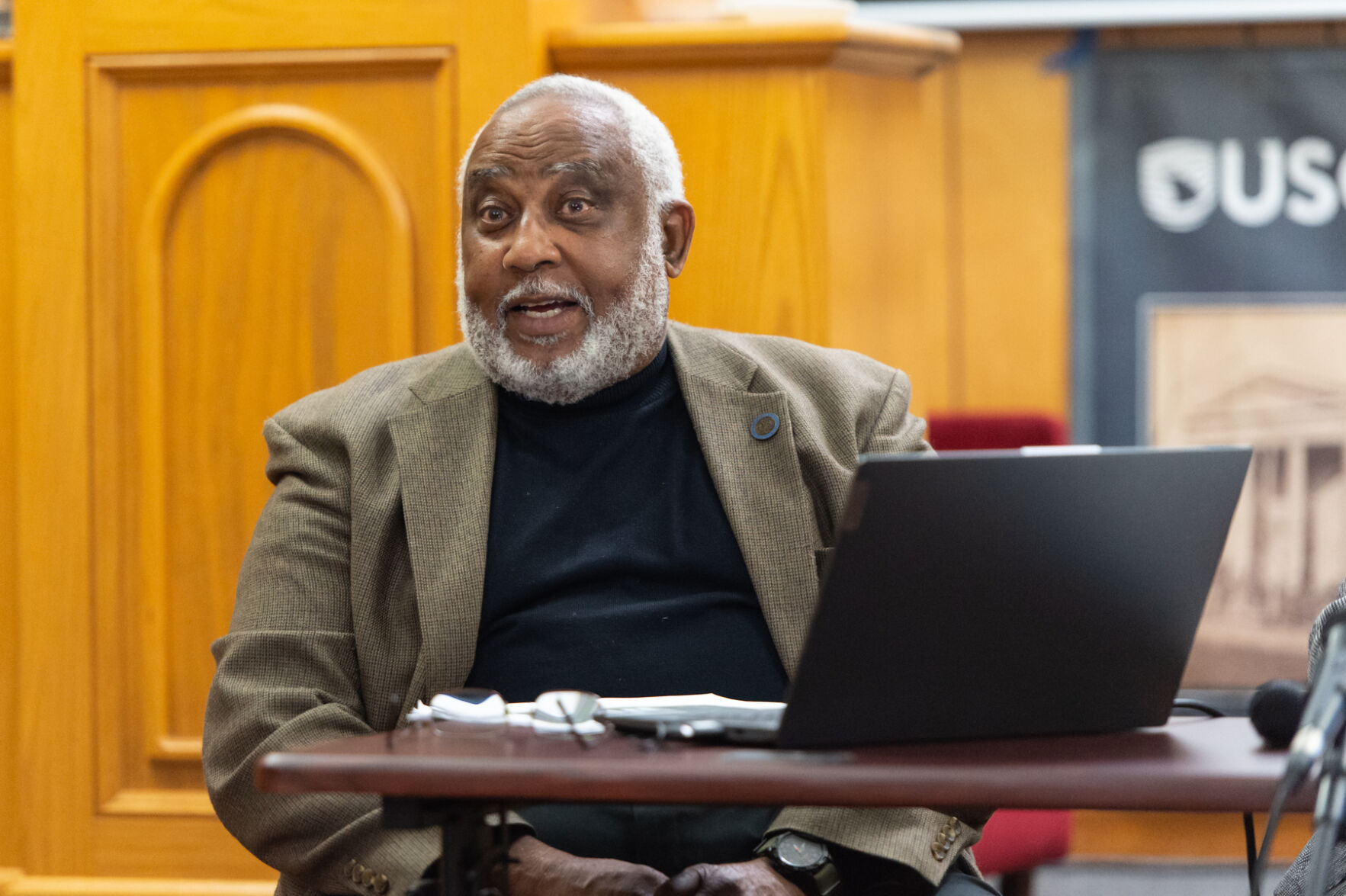 20221118-GAR Hall-7601.jpg